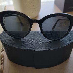 Prada sunglasses New